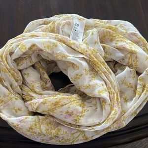 H&M yellow and purple scarf